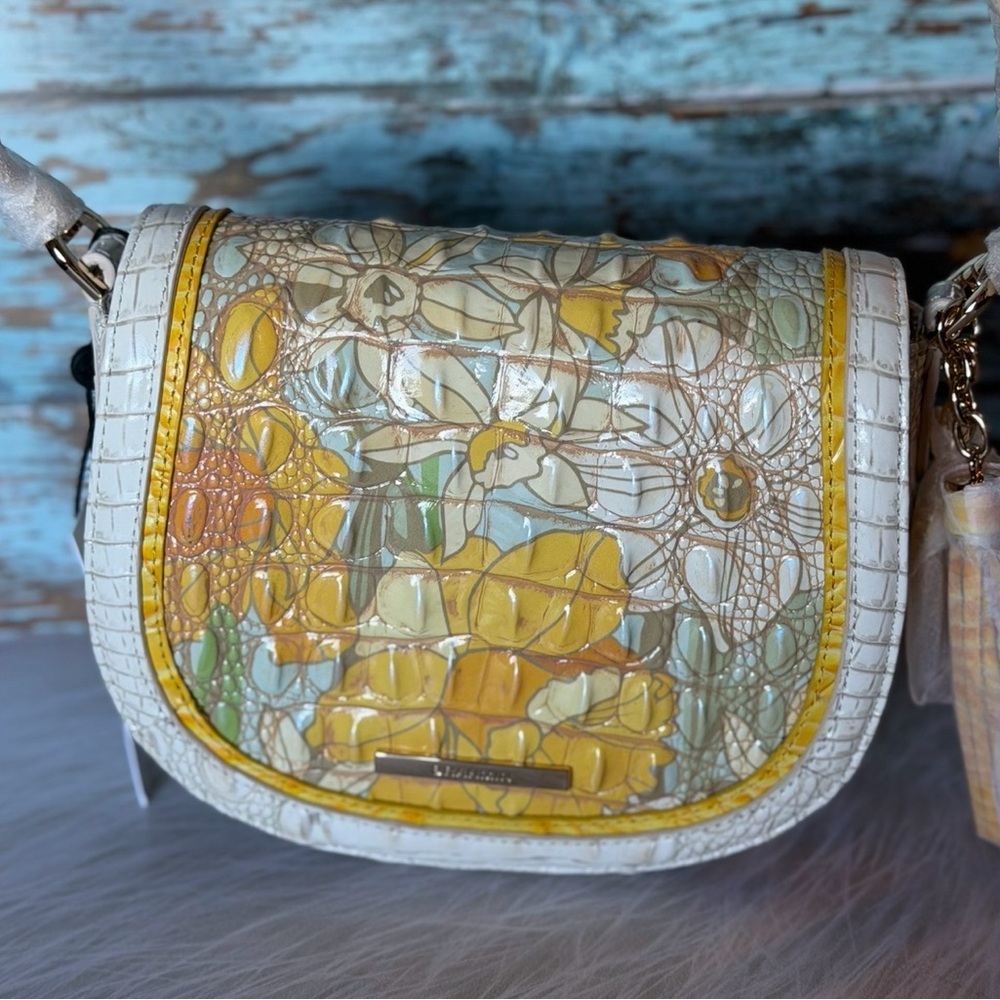 NWT Brahmin Briar Daffodil Pimlico Leather Crossbody - Beautiful Floral pattern - Picture 10 of 10